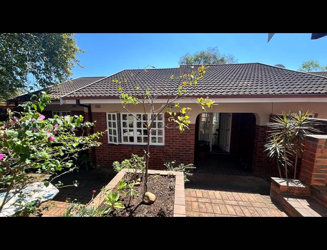 3 BEDROOM SECTIONAL TITLE TO LET IN GILLITTS